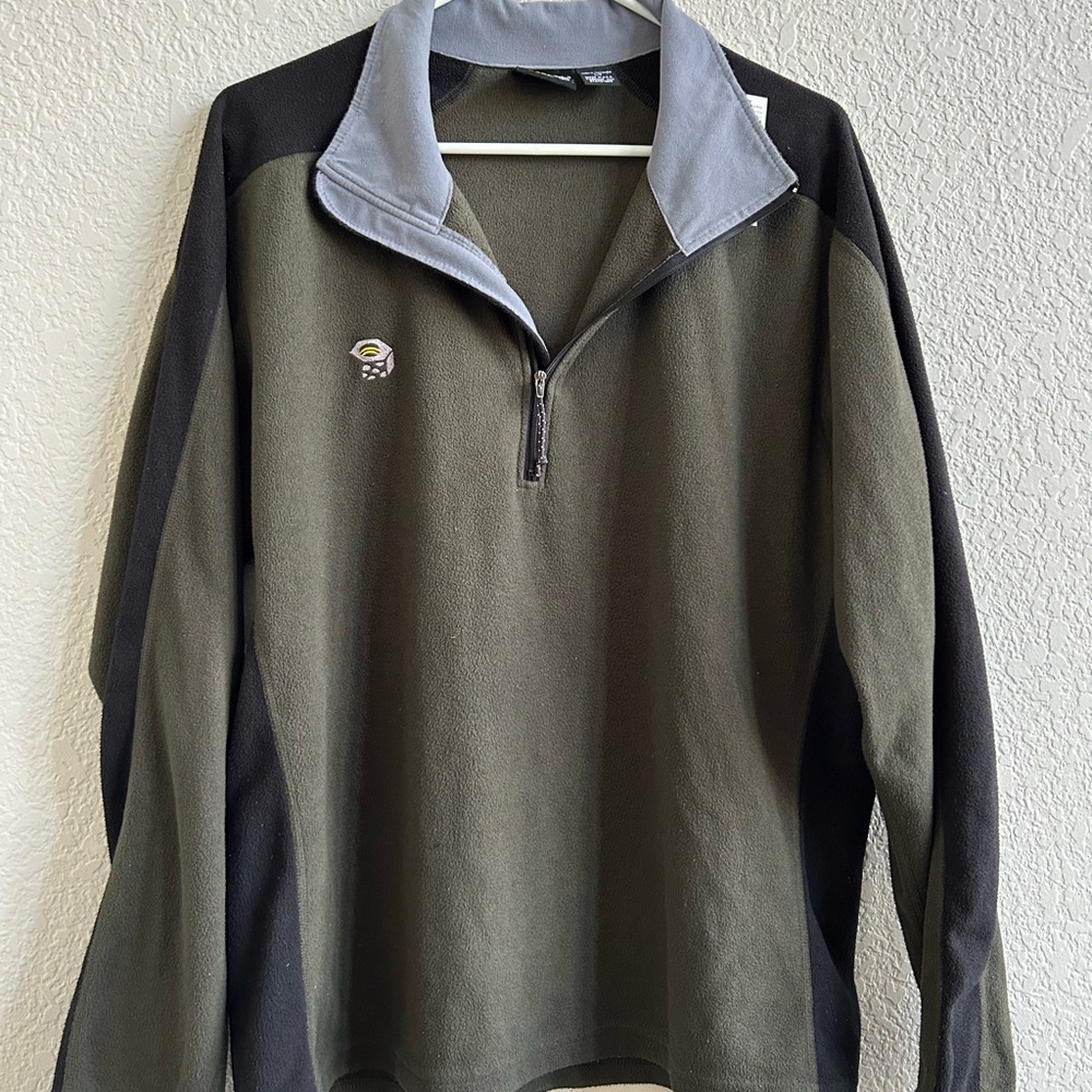 Mountain Hardwear half zip fleece